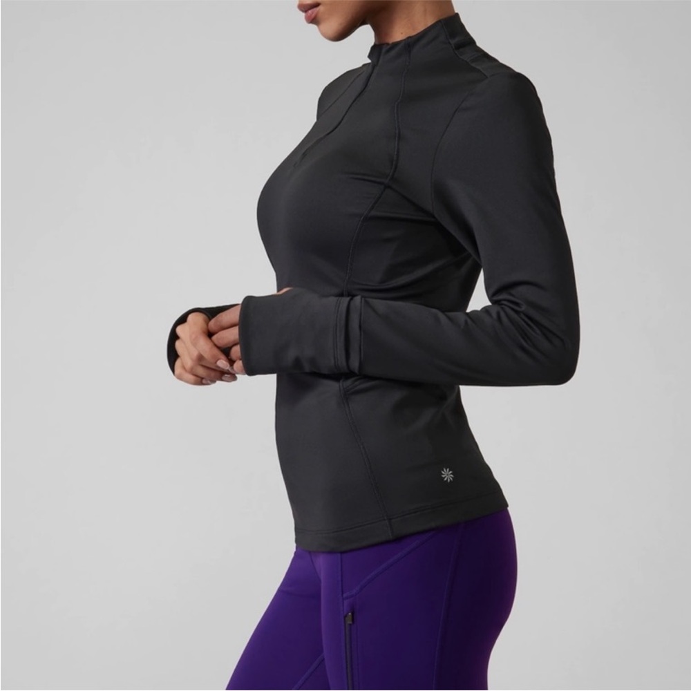 NWT Athleta Whisper Top Long Sleeve